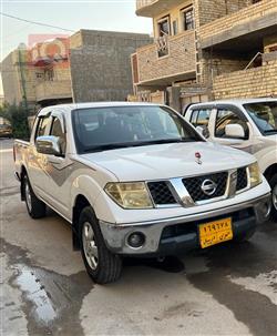 نيسان نافارا